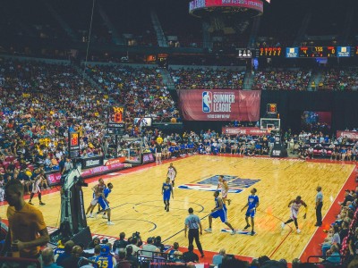 U球体育直播-世俱杯比赛语音指令类型分析与球员反应速度研究